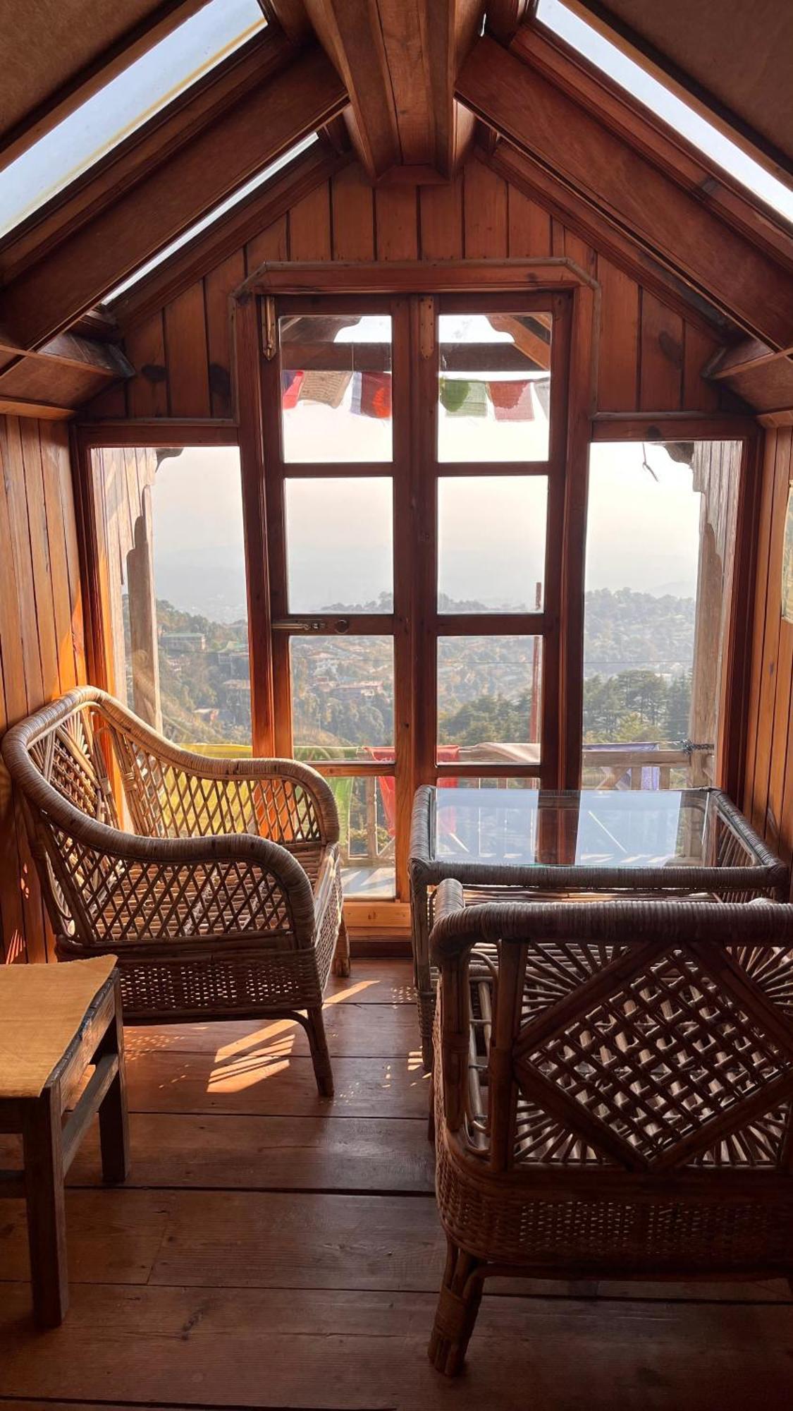 Naddi Castle Apartment McLeod Ganj Luaran gambar