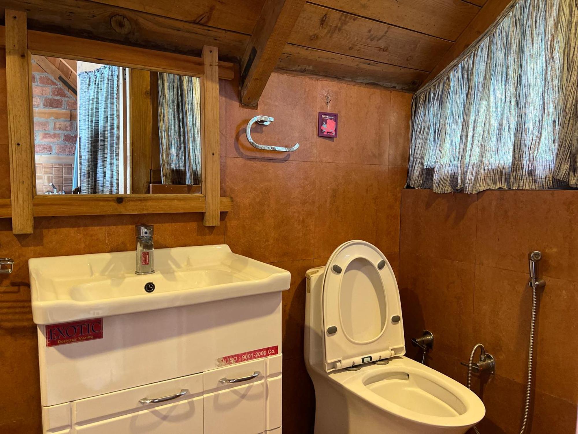 Naddi Castle Apartment McLeod Ganj Luaran gambar